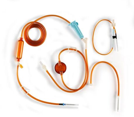 ซื้อ 20/ 60 กระป๋อง กันแสง IV Infusion Set พร้อมเข็ม การผลิตออนไลน์
